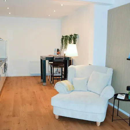 Daire Modernes Mit Leseecke