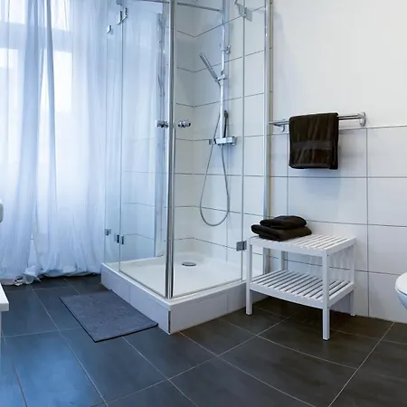 Modernes Mit Leseecke Appartement